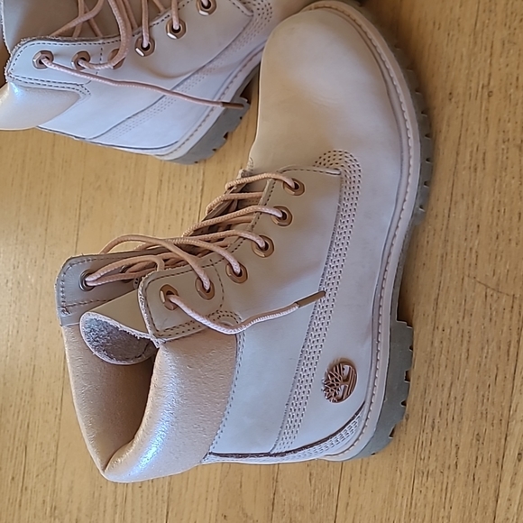 Leather Timberland boots, brand new. - Picture 2 of 5